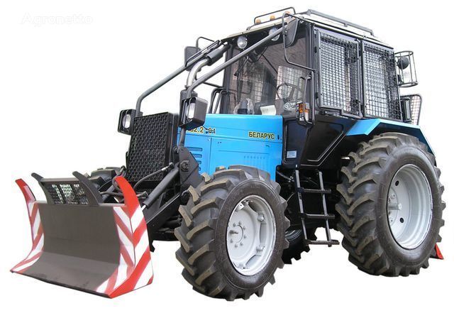 débusqueur MTZ Trelevochnyy traktor WOODY neuf